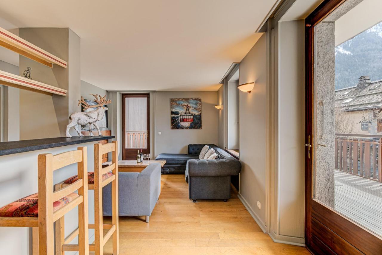 Apartment President - Alpes Travel - Central Chamonix - Sleeps 12 Buitenkant foto