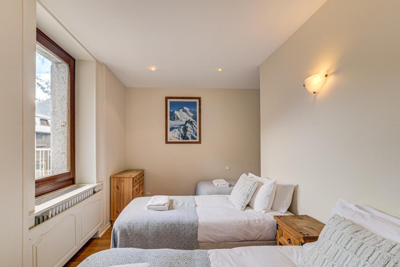 Apartment President - Alpes Travel - Central Chamonix - Sleeps 12 Buitenkant foto